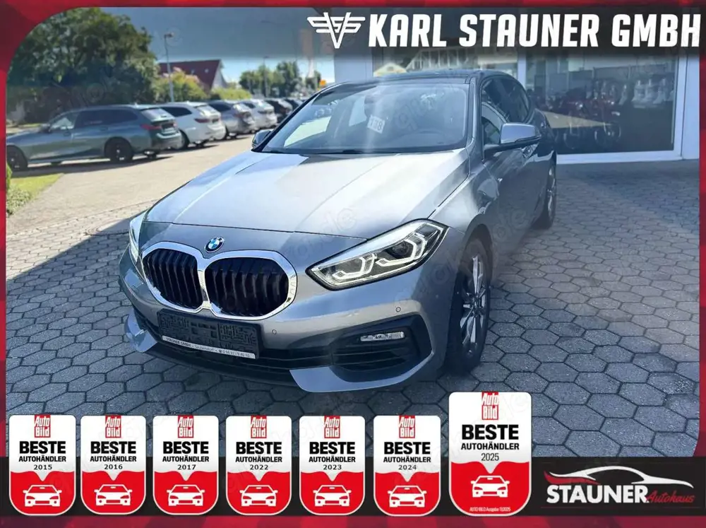 BMW 120 i Limousine LENKRADH. PDC LED NAVI