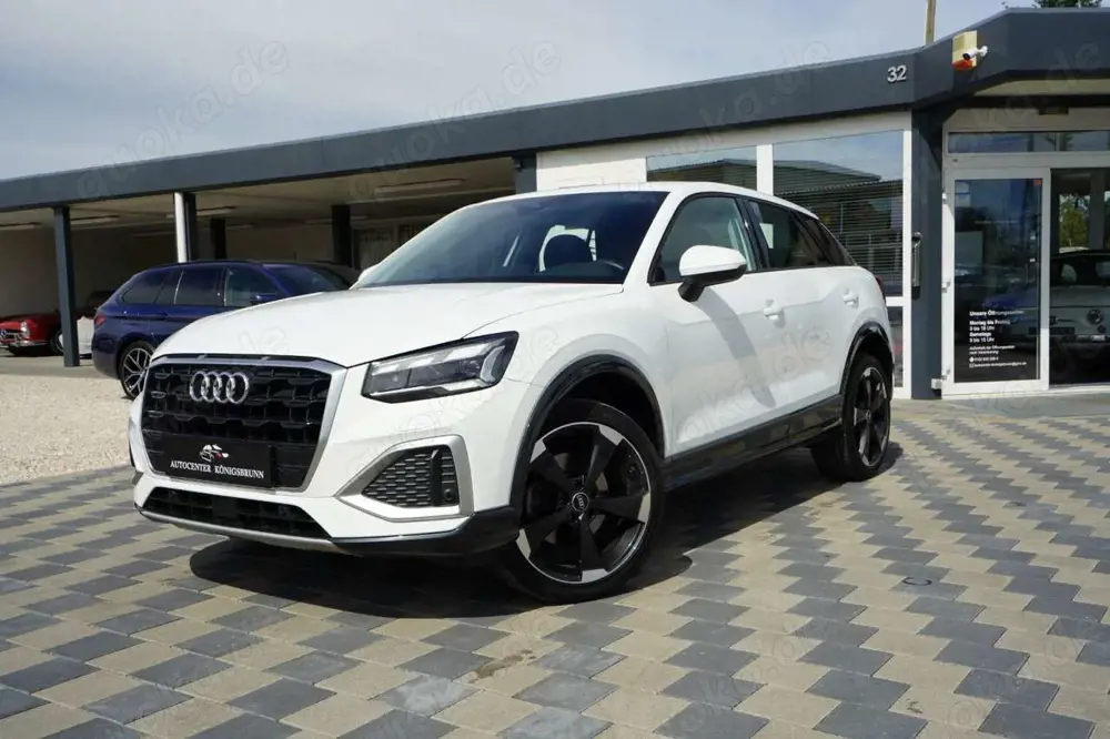 Audi Q2 35 TFSI*DSG*1.Hand*BO*Matrix*Kamera*19Zoll*