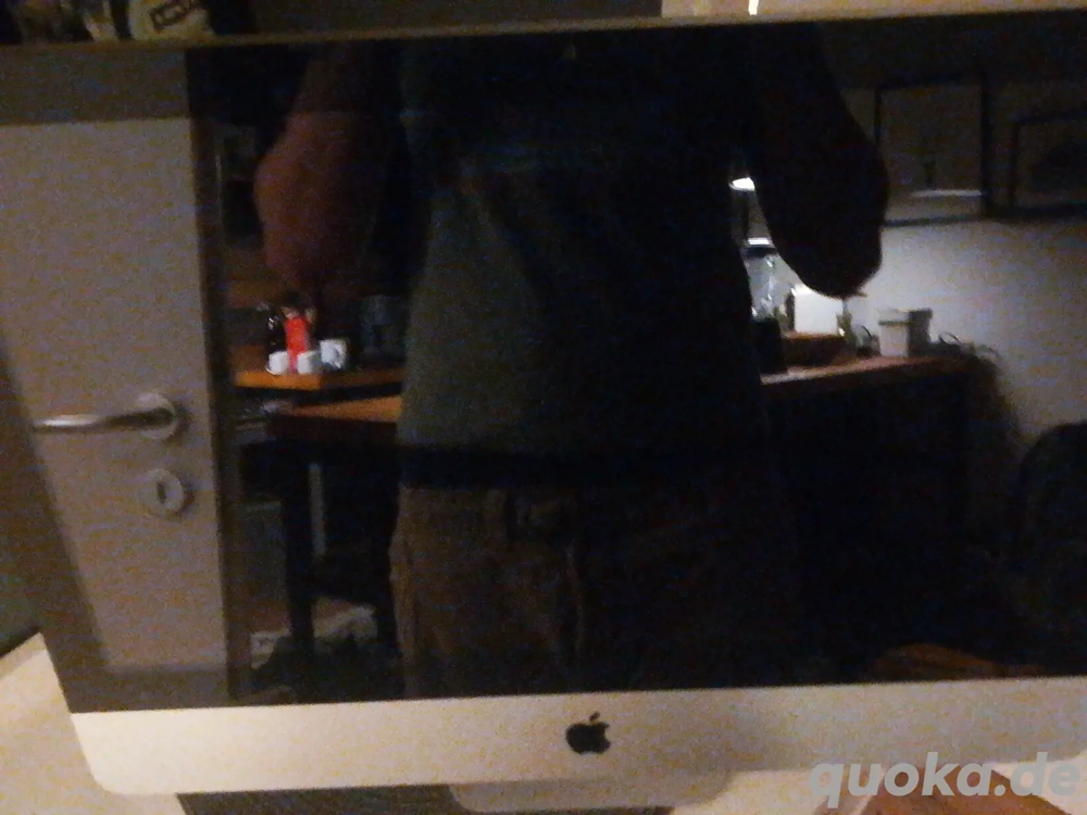 Apple iMac 21.5 Zoll, 2010 Apple iMac 21.5 Zoll, 2010