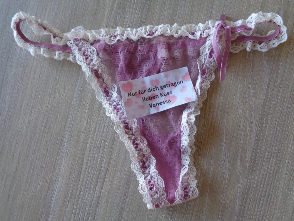 Getragener Rüschen Tanga  für dich ! Getragene Slips für dich ! uvm bekommst du bei mir !