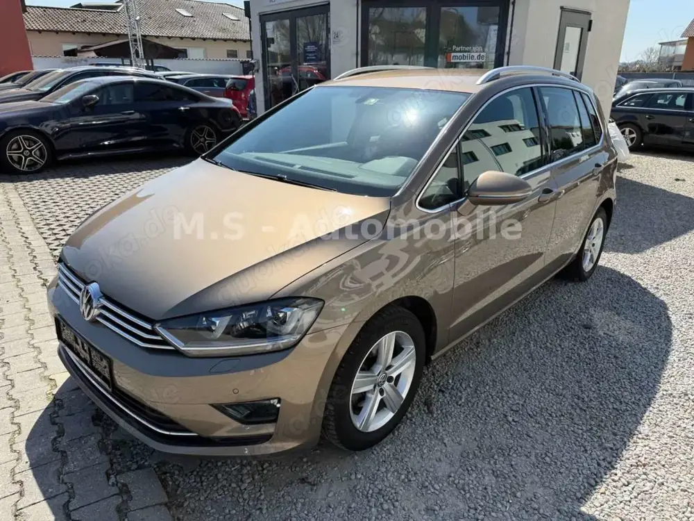 Volkswagen Golf Sportsvan Sportsvan VII Highline 1.4TSI*DSG*Bi-Xenon*SHZ*