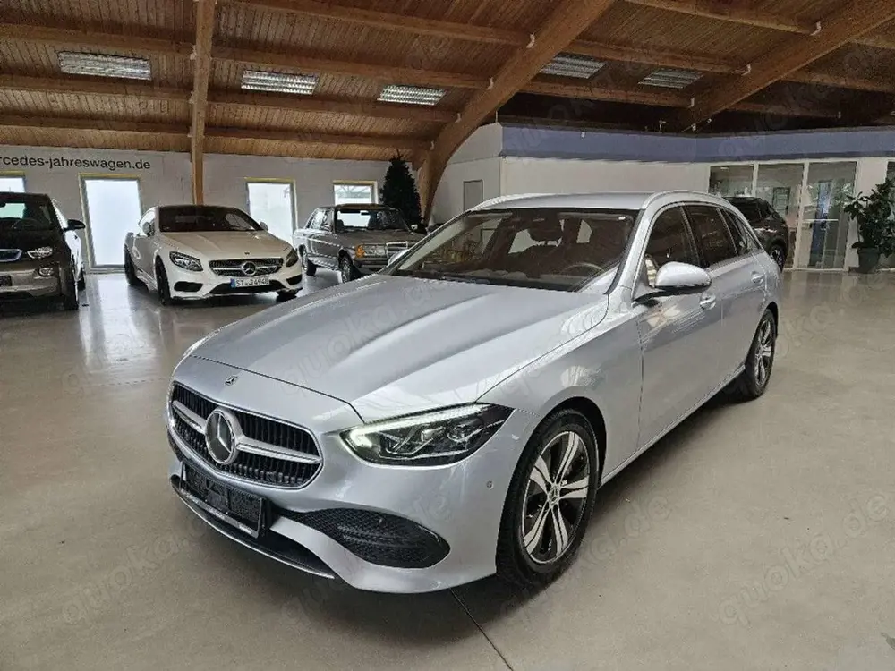 Mercedes-Benz C 220 d T 4M Avantgarde Distronic+Sound+RFK+Tot