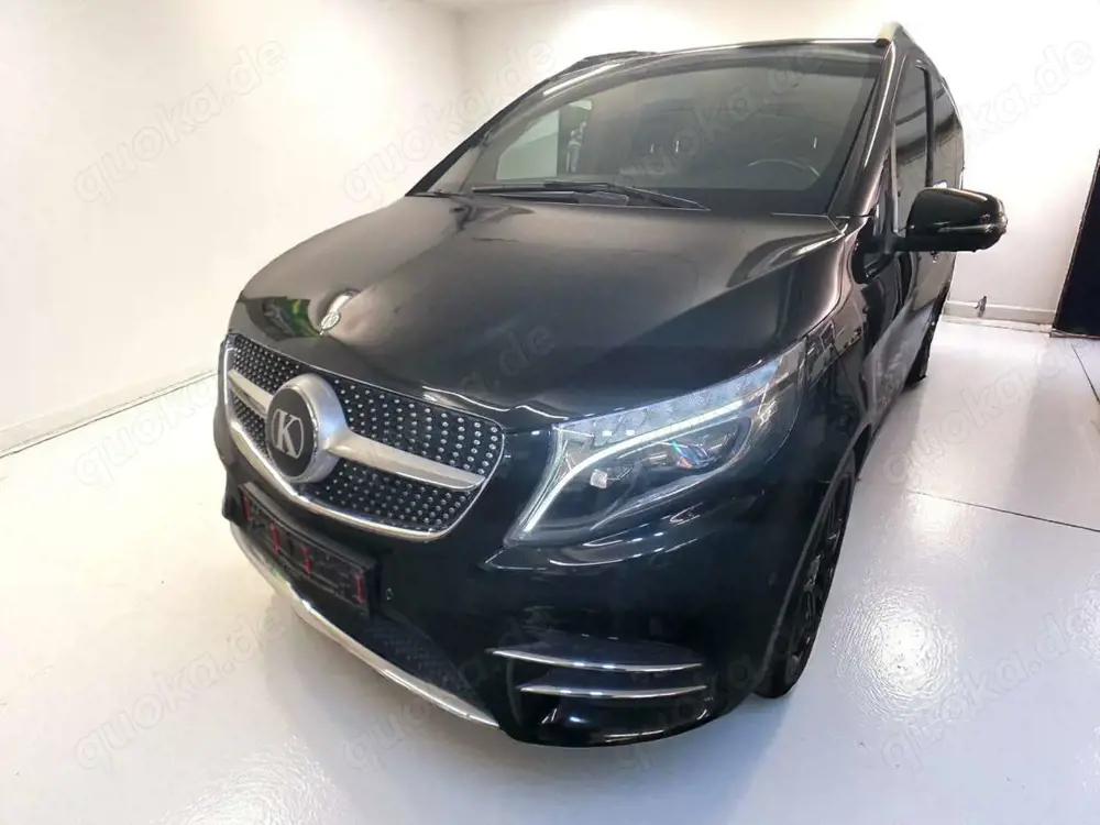 Mercedes-Benz V 300 d 4-Matic AMG x-Long VIP Shuttle TV KLASSEN