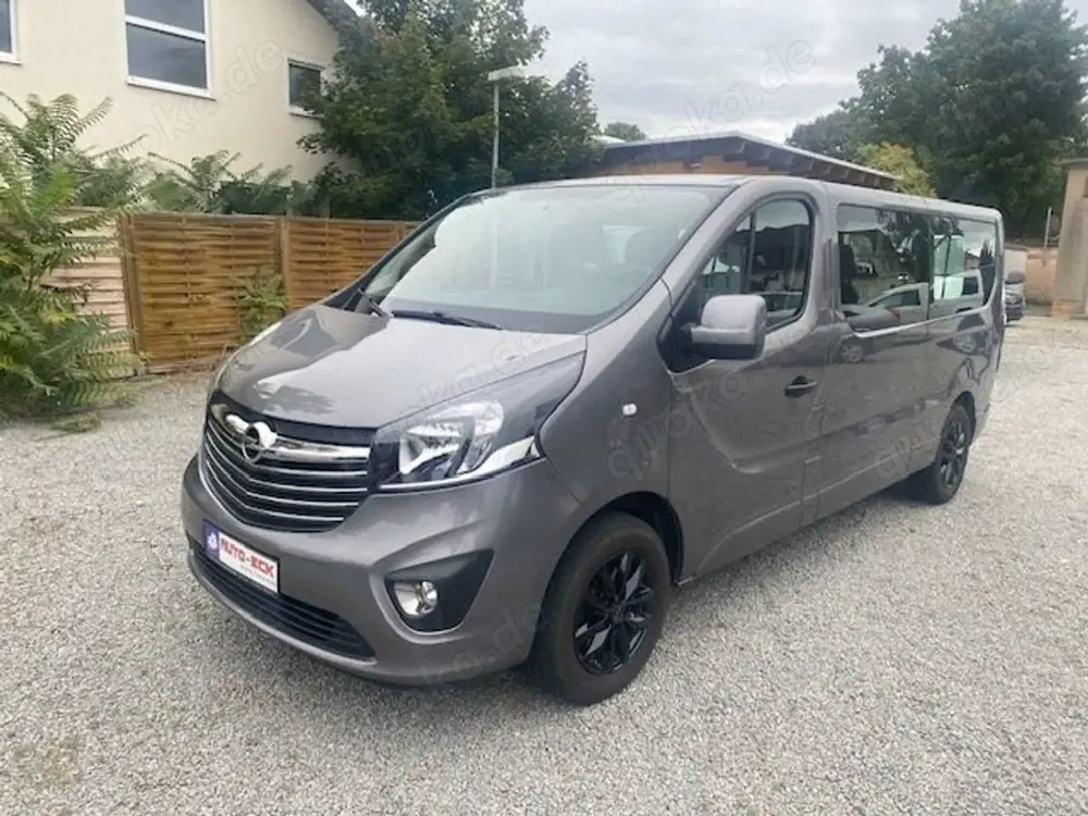 Opel Vivaro Combi L2H1  9 Sitzer Alu LED