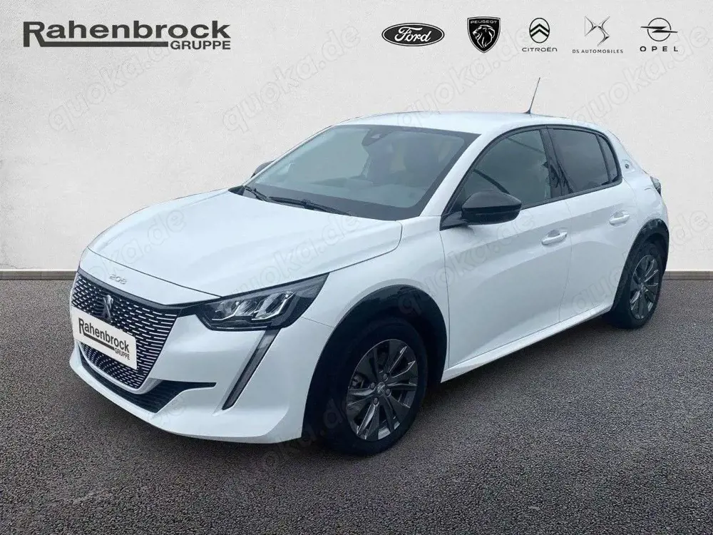Peugeot e-208 Allure Elektromotor 136 Kamera Sitzheizung