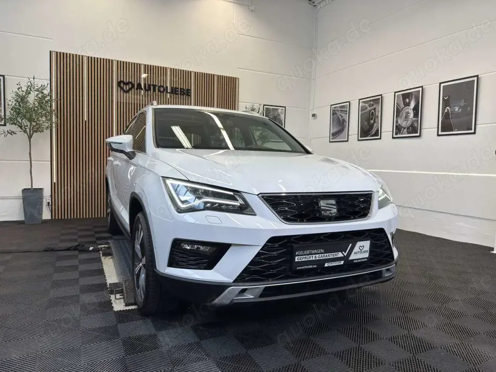 SEAT Ateca 1.5 TSI Xcellence 4Drive*AHK*PANO*ACC