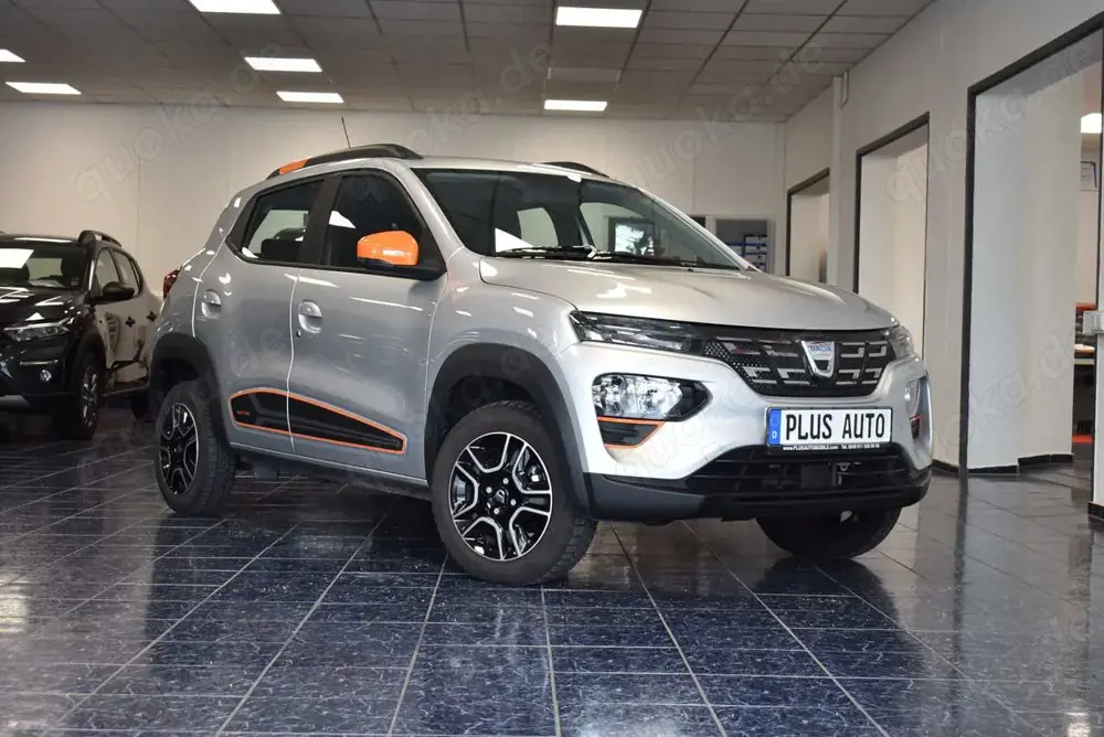 Dacia Spring Comfort Plus Navi LED Kamer