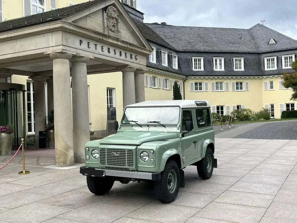 Land Rover Defender Defender Hardback Diesel 110 DPF Hard Top E