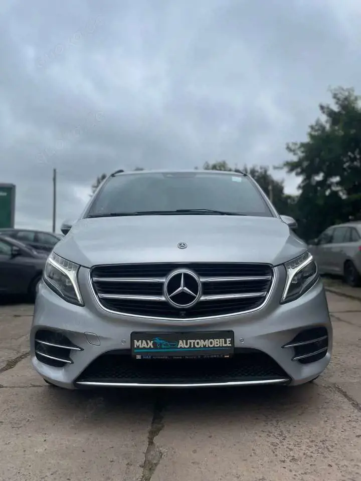 Mercedes-Benz V 300