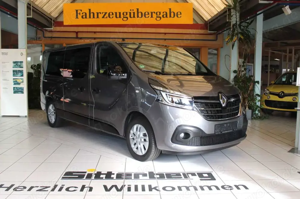Renault Trafic Combi L2H1 Grand SpaceClass