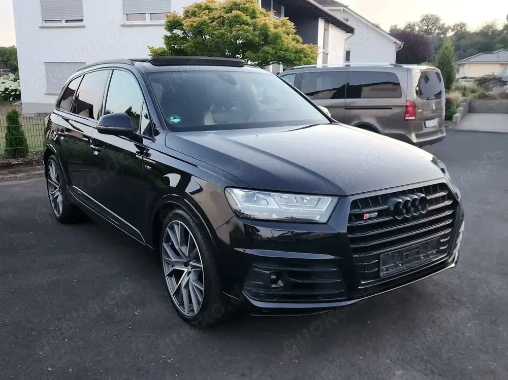 Audi SQ7 4.0 TDI Quattro / Pano/ACC/SHA/Cam/22Zoll/V-Cokpit