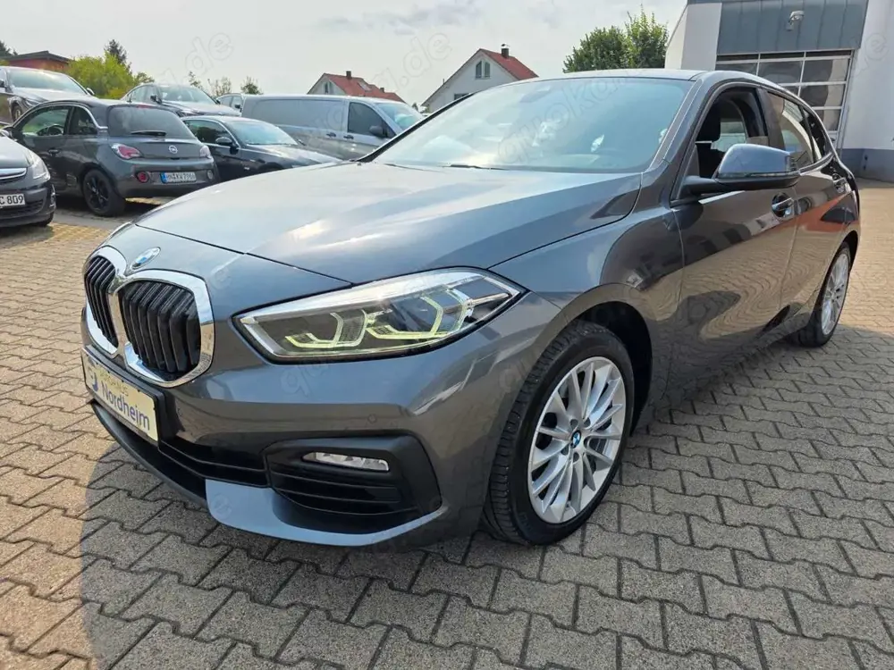BMW 120