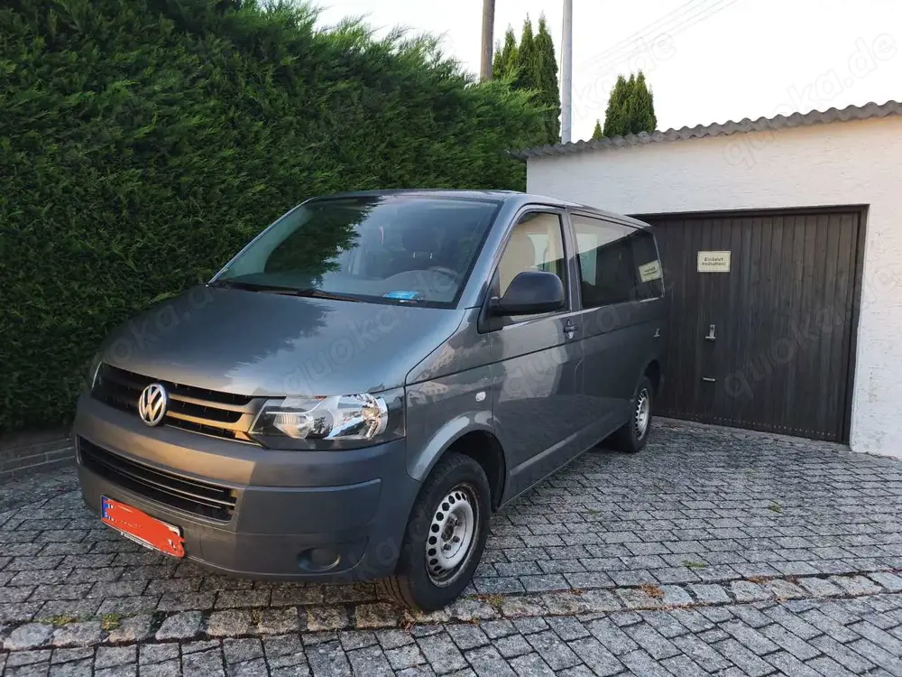 Volkswagen T5 Transporter Kombi