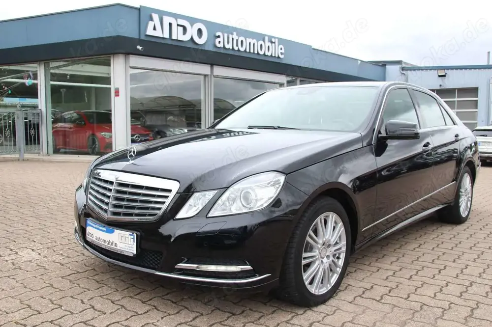 Mercedes-Benz E 300 de Hybrid Lim. BlueTec Xenon/Standheizung