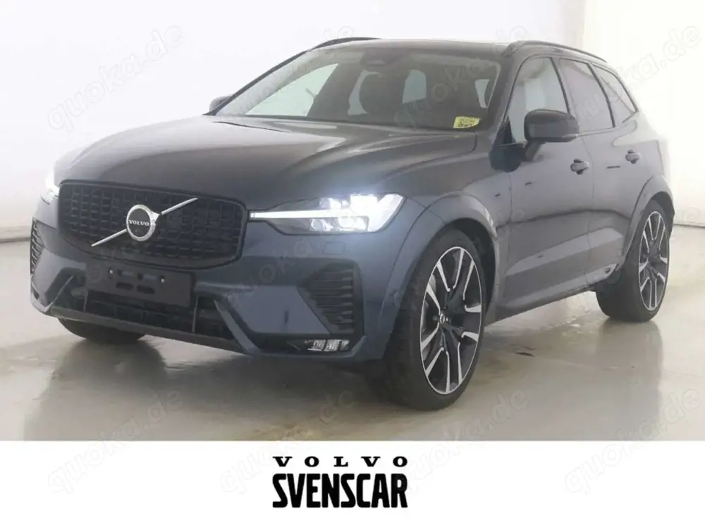 Volvo XC60 Ultra Dark AWD B5 Benzin EU6d HUD AD AHK Digitales