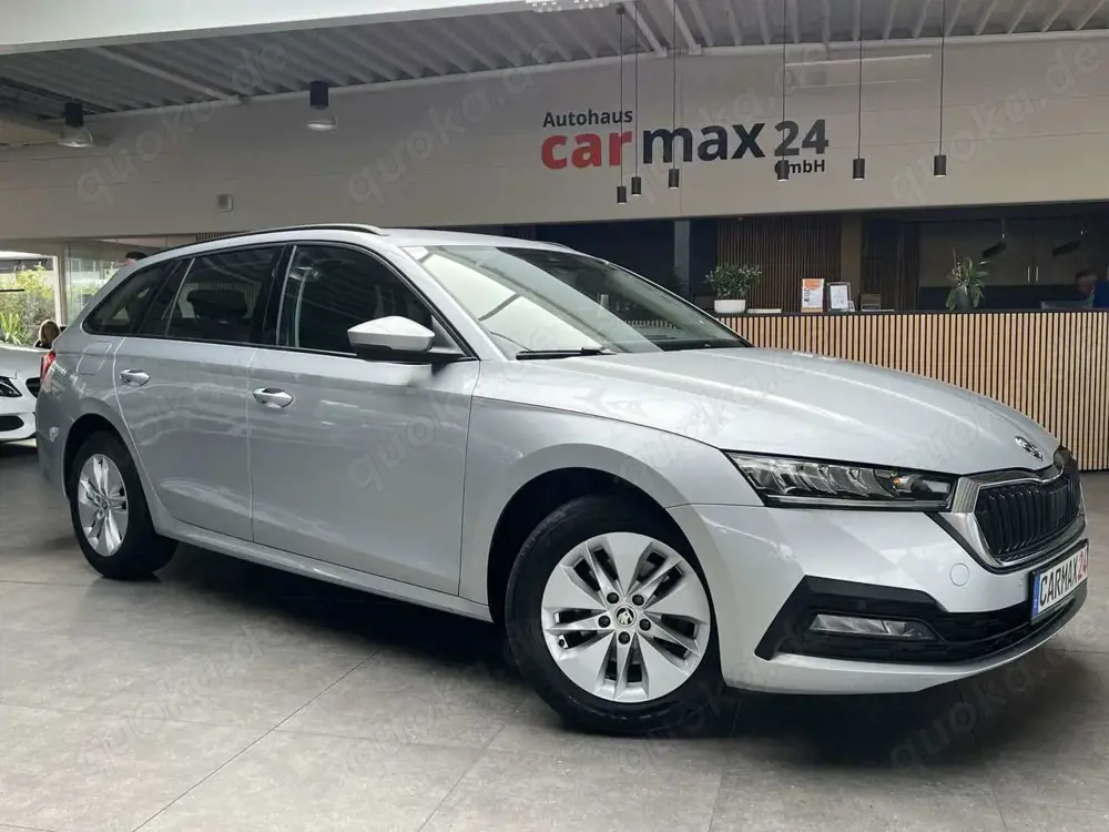 Skoda Octavia Ambition 2.0 TDI CarPlay NAVI LED SHZ