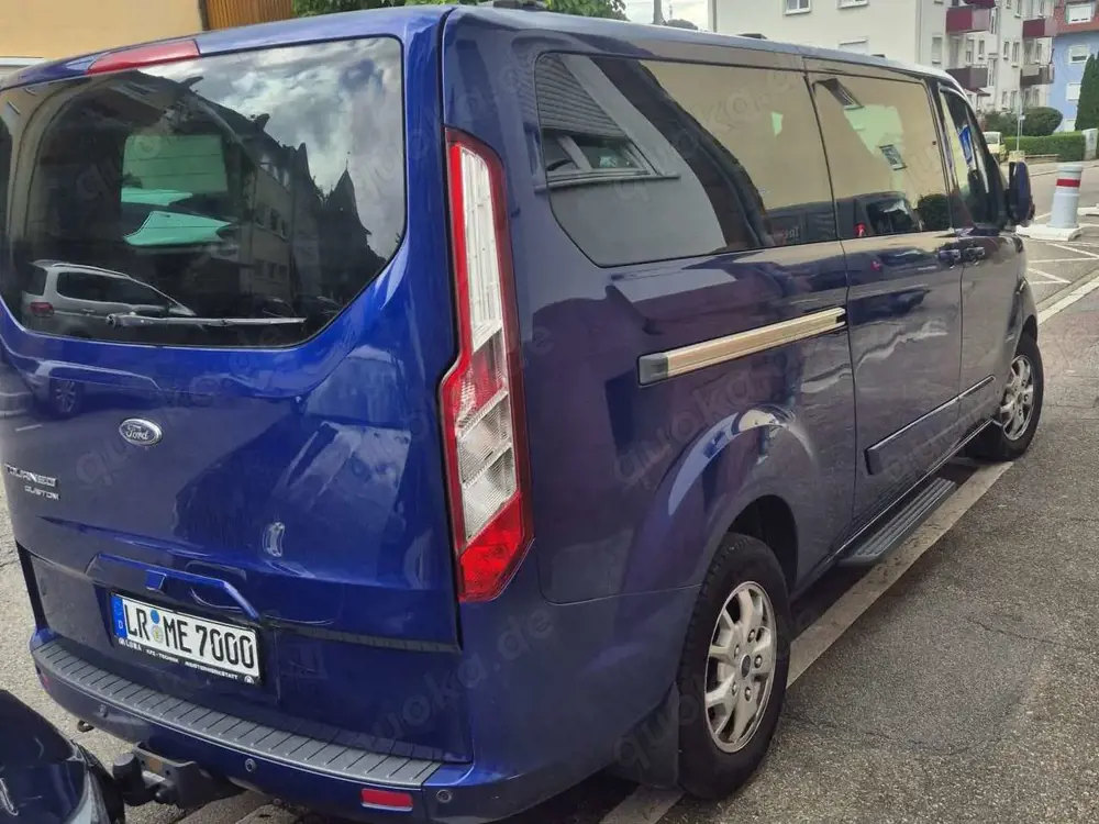 Ford Tourneo Custom Tourneo Custom 300 L1H1 VA Titanium