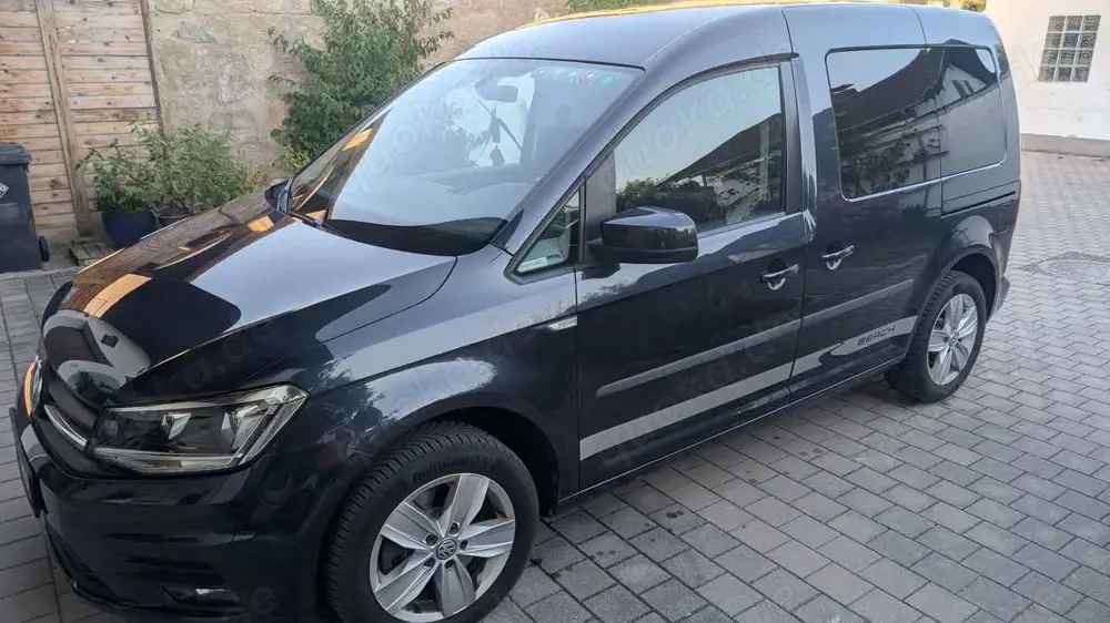Volkswagen Caddy 2.0 TDI Beach Minicamper