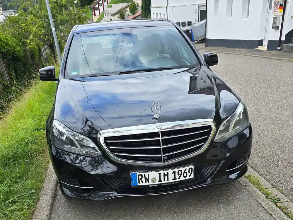 Mercedes-Benz E 220 E 220 BlueTEC 4Matic 7G-TRONIC Elegance