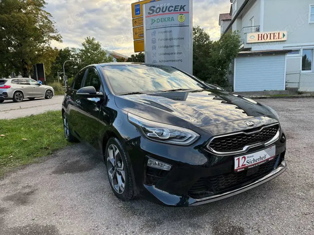 Kia Ceed / cee'd Ceed 1.4 T-GDI Platinum Edition SD, Navi, AHK