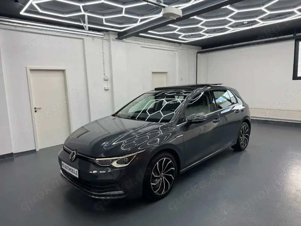 Volkswagen Golf VIII Lim. Style *ACC*PANO*IQ LIGHT*