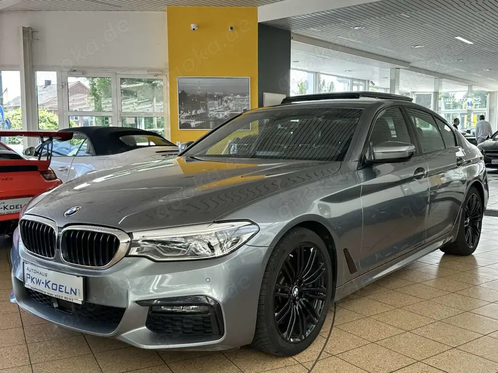 BMW 540 i xD M-SPORT*HuD*KEMARA*LED*STAND.HZ*
