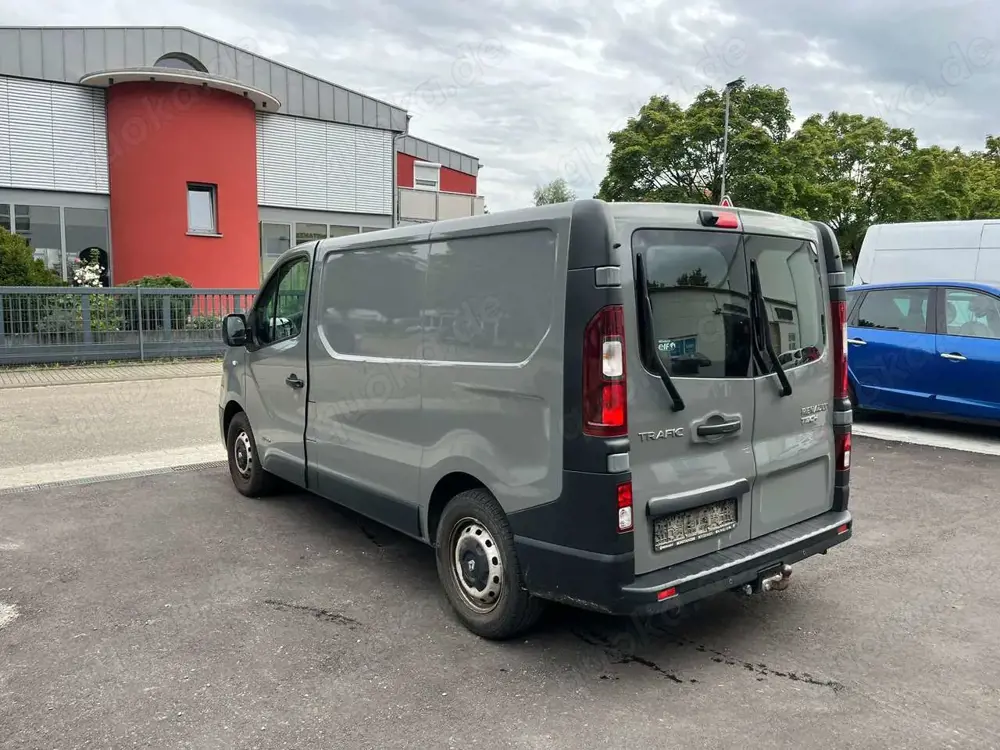 Renault Trafic L1H1 2,9t Komfort, Rückfahrkamera, AHK, Holzbod