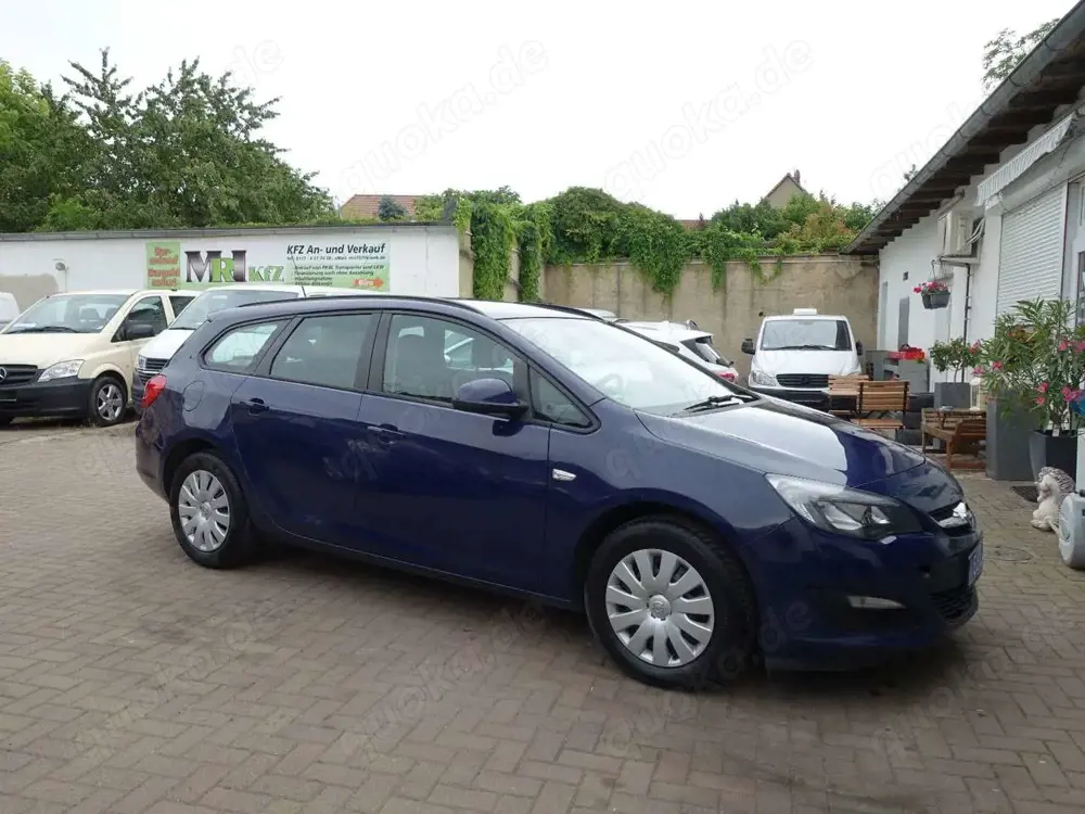 Opel Astra J 1,6 Sports Tourer, EU6, Motorenschaden !