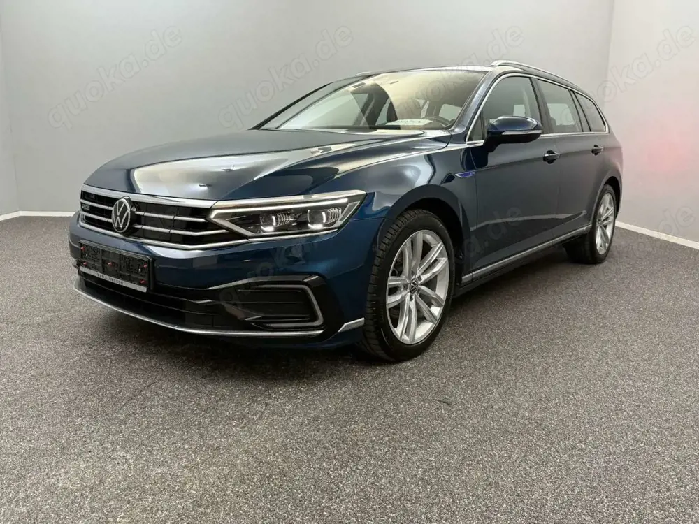 Volkswagen Passat Variant GTE*ACC*WIDE*KAMERA*CARPLAY*LED