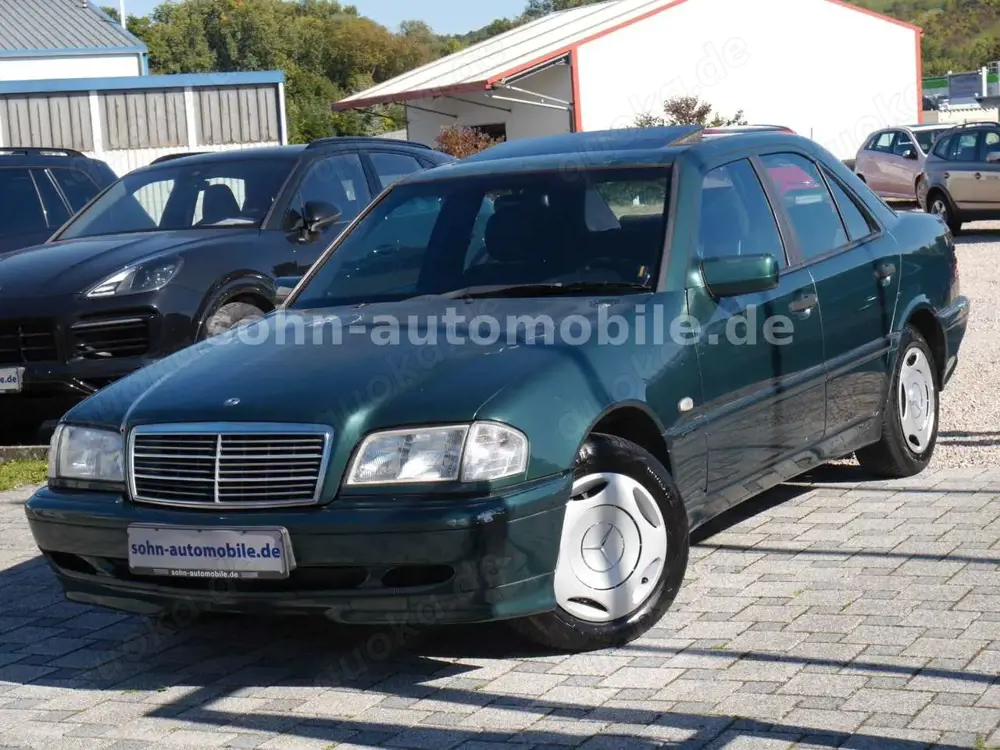 Mercedes-Benz C 200 AUTOMATIK/Tempomat/Allwetter/Schiebedach