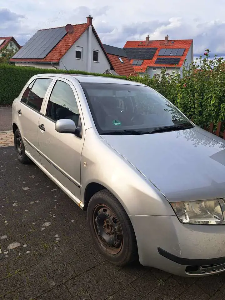 Skoda Fabia Fabia Fließheck 1.4 16V Extra