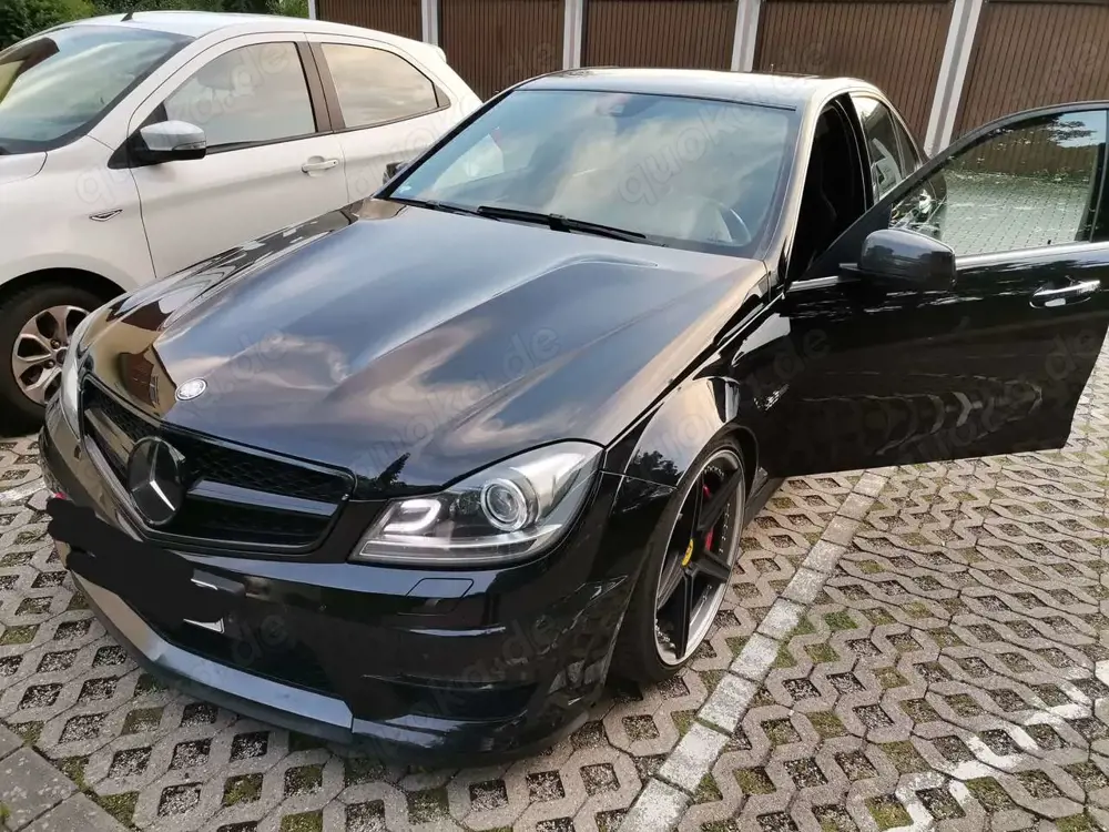 Mercedes-Benz C 63 AMG C 63 AMG AMG SPEEDSHIFT MCT  Performance Package