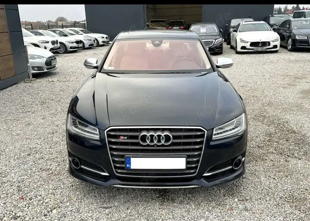 Audi S8