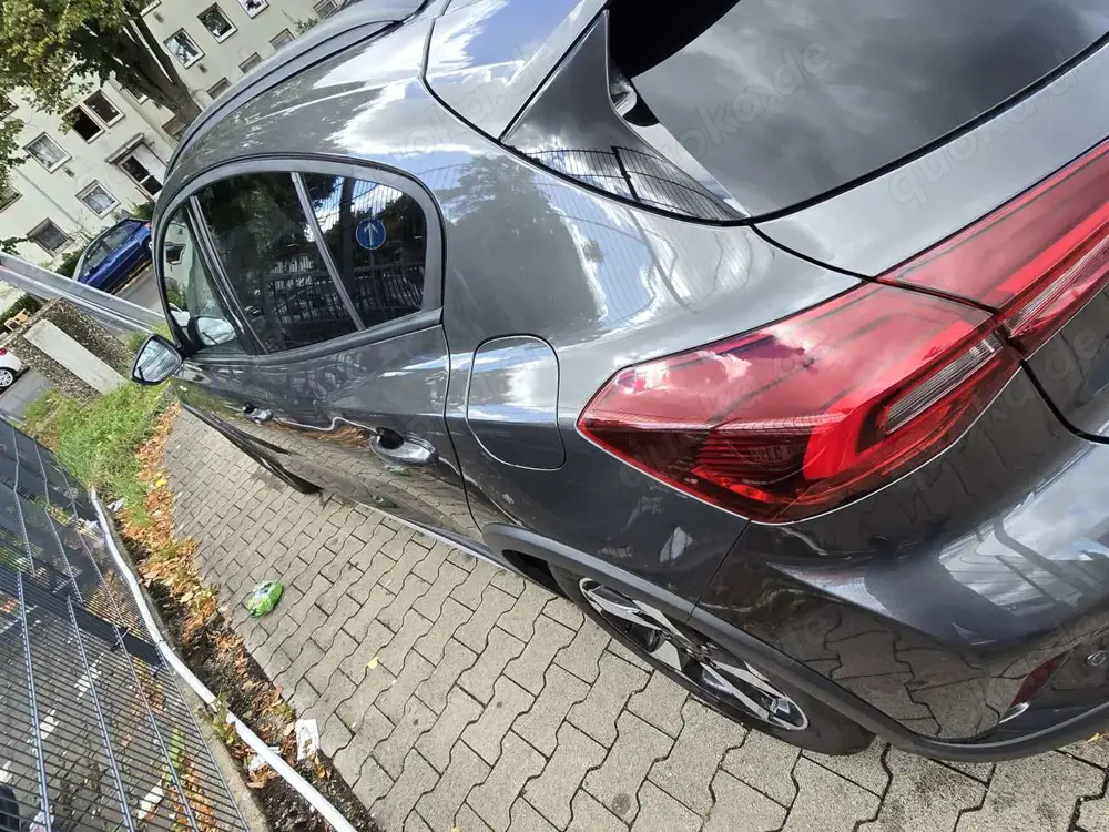 Ford Focus 1.0 EcoBoost Hybrid Aut. ACTIVE X