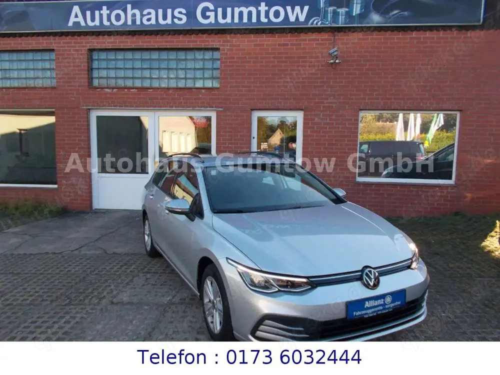 Volkswagen Golf VIII Variant Life eTSI DSG