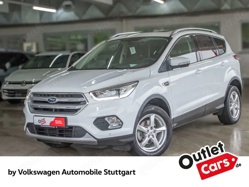 Ford Kuga CoolConnect 1.5 EcoBoost Pano SHZ PDC