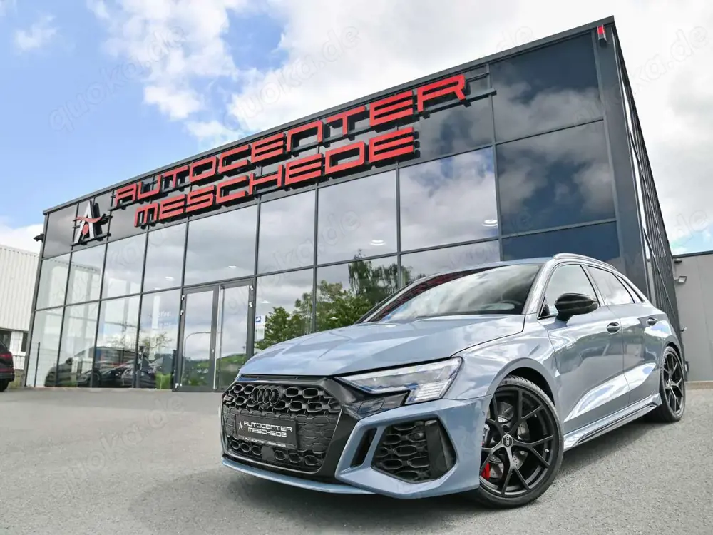 Audi RS3 Sportback 2.5 TFSI Vollleder* HUD* 280km h*