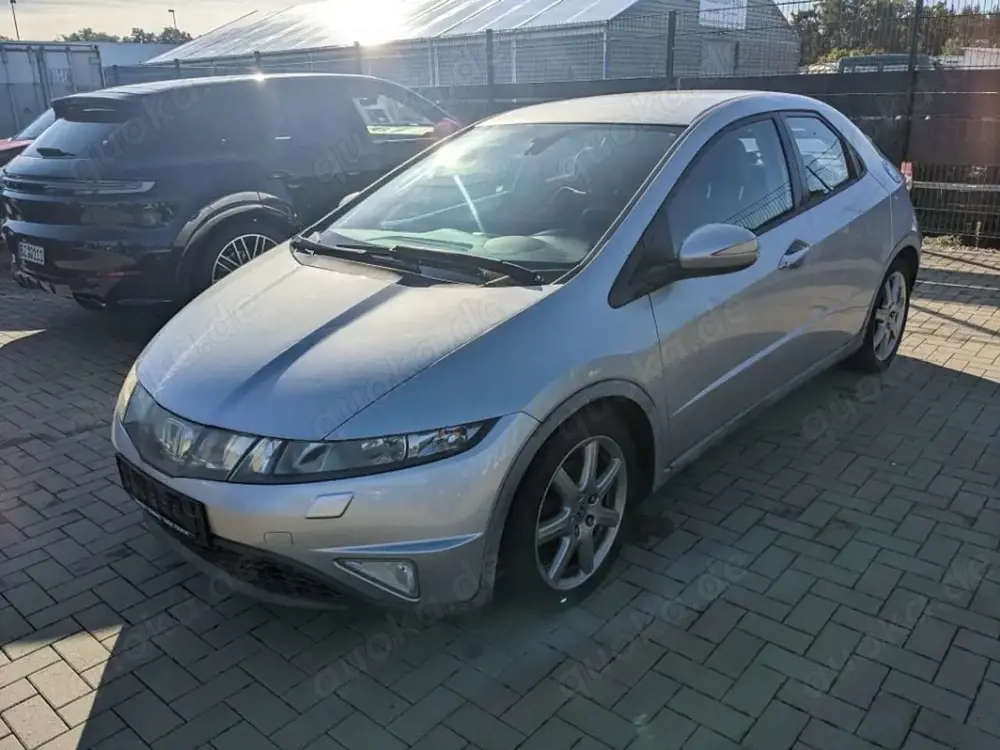 Honda Civic 1.8l Sport Xenon Tempomat Ganzjahresreifen