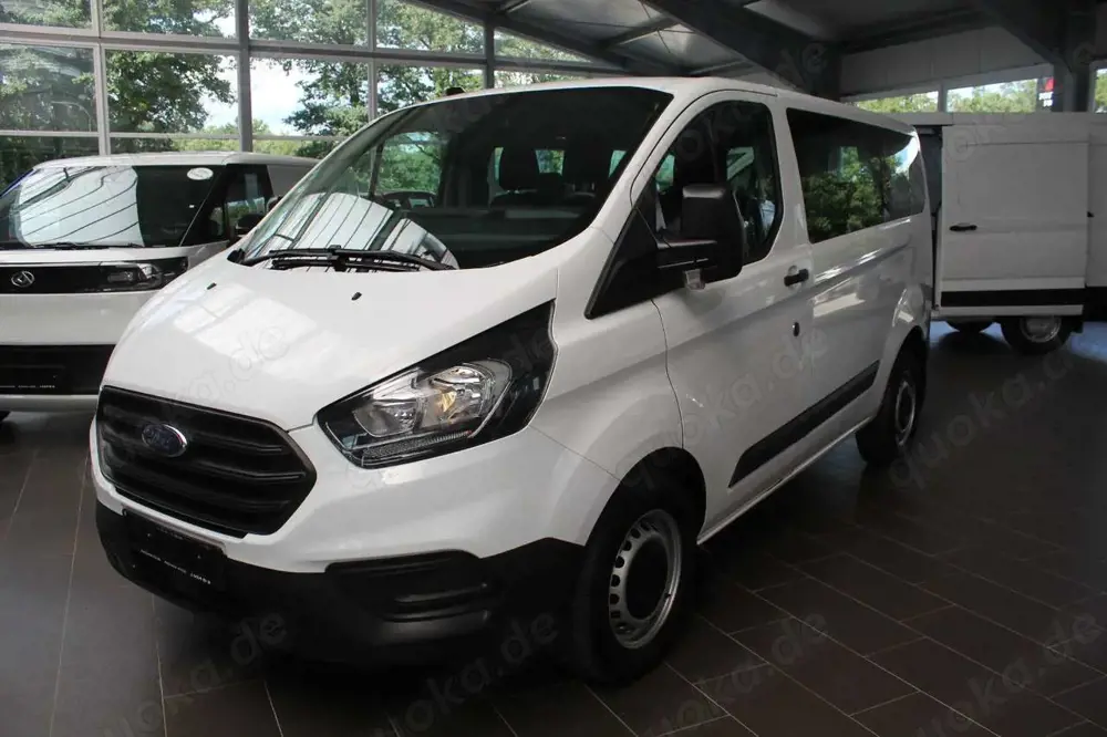 Ford Transit Custom Kombi 320 L1 (9 Sitzer)