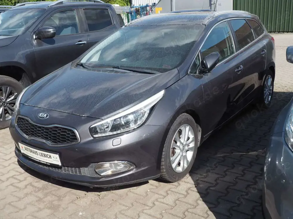Kia Ceed SW / cee'd SW cee'd SW Sportswagon 1.6 GDI DCT Autom.  Spirit
