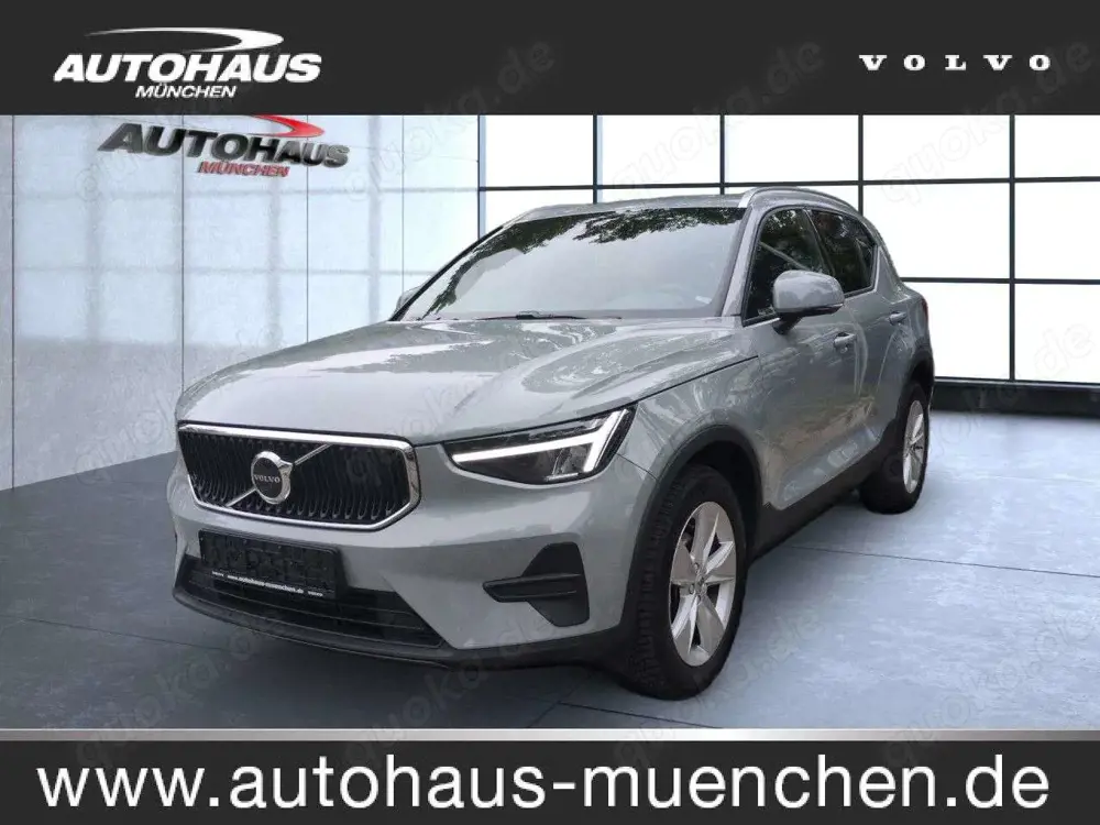 Volvo XC40 XC 40 Core 2WD Bluetooth Navi LED Klima