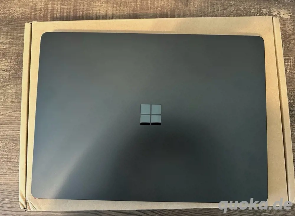 Microsoft Surface Laptop 7 Copilot+ PC for Business 15" Core 7 Ultra 32GB 1 TB