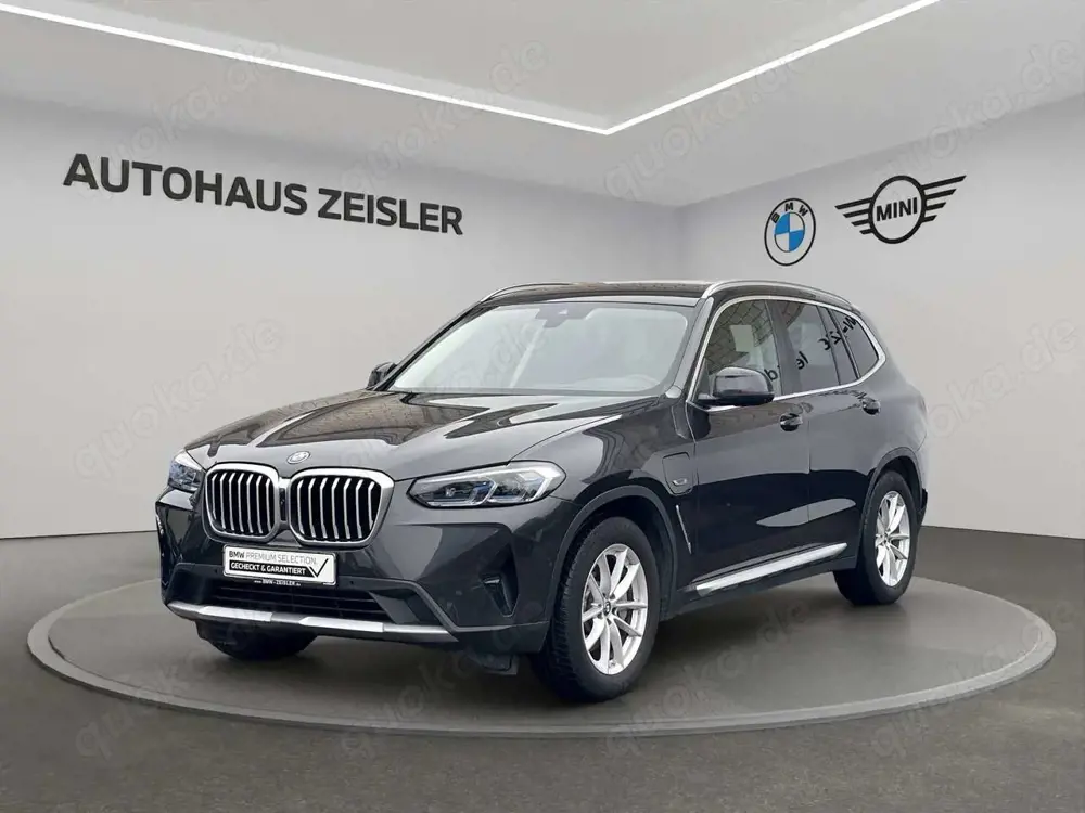 BMW X3 xDrive30e AHK Head-Up PanoDach Leder