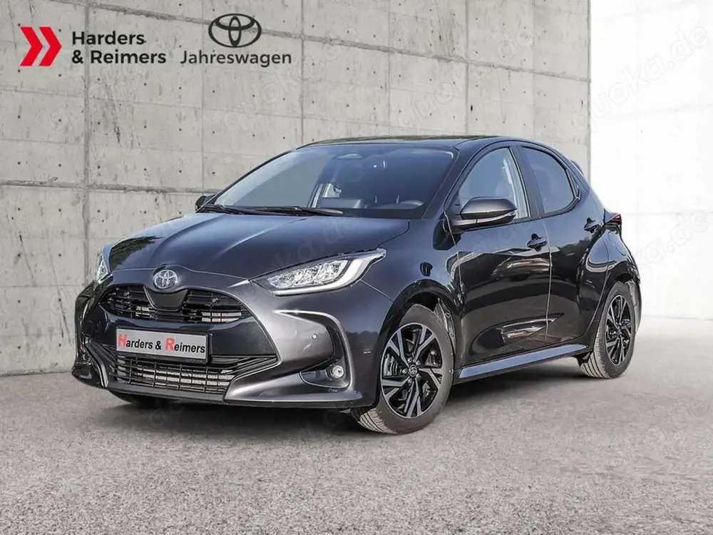 Toyota Yaris Hybrid Style PDC ACC KAMERA KLIMA SHZ