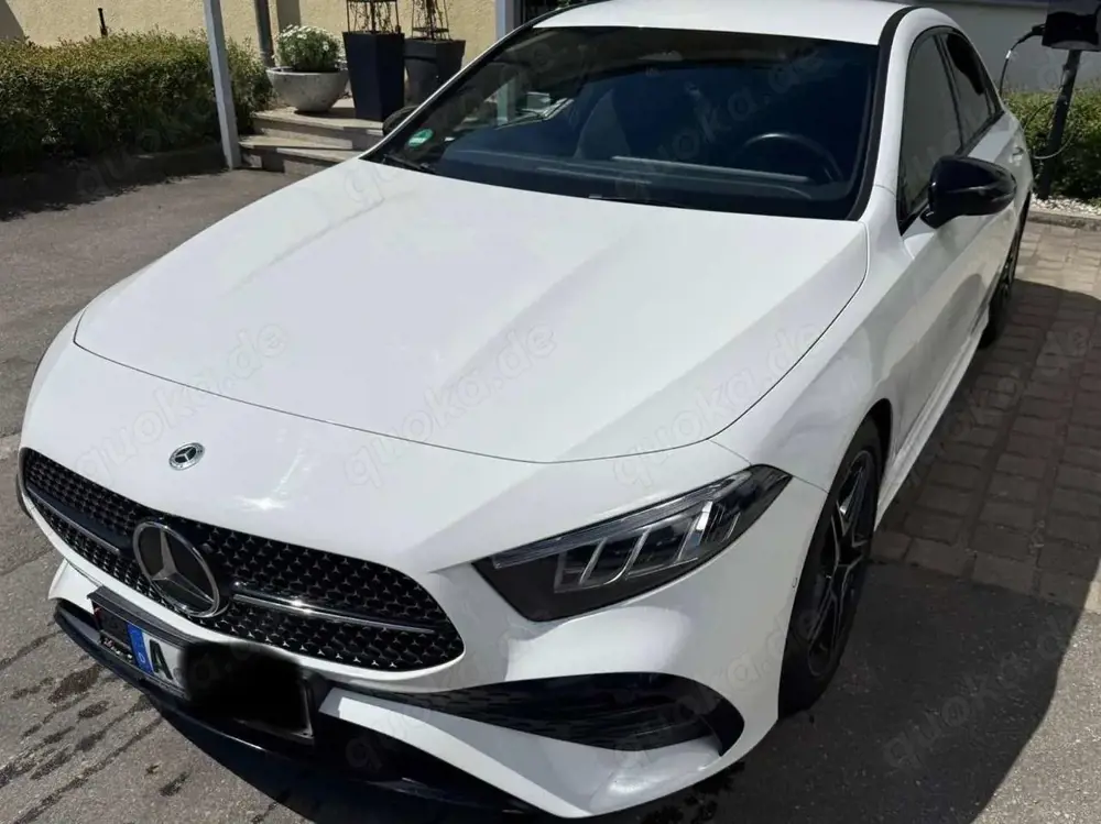 Mercedes-Benz A 200 A 200 7G-DCT AMG Line Advanced Plus