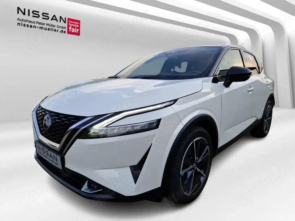 Nissan Qashqai Xtronic 4x4 Tekna Design 2 Farben  360°