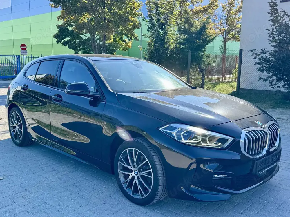 BMW 116 116 d M Sport, LED, Navi, M-Paket, Teilleder, DAB