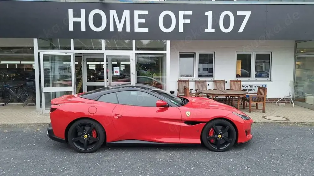 Ferrari Portofino bis 10/  2026 Herstellergarantie