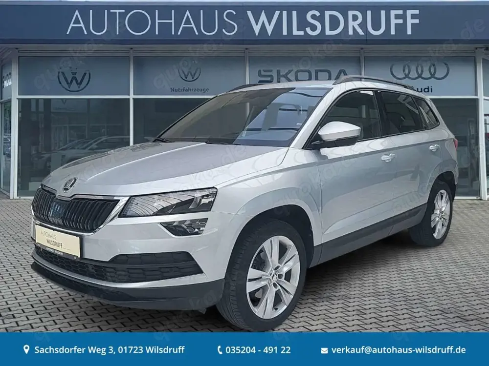 Skoda Karoq Style 1.5 TSI DSG PDC 8 Fach Garantie 1/26