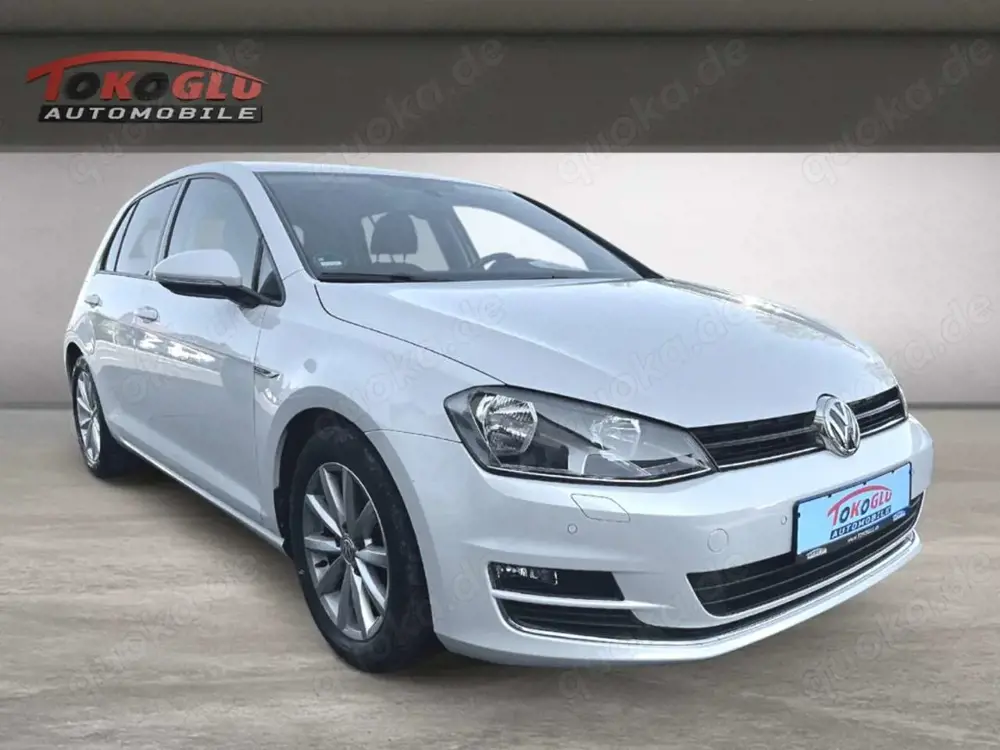 Volkswagen Golf VII Lounge BMT 1.6 TDI  Mehrzonenklima SHZ Fernlic